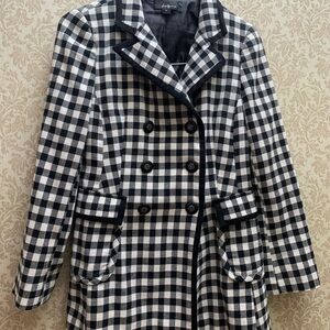 Forever 21 lightweight Black and White double breasted Style Jacket